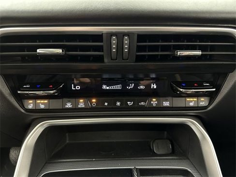 Used 2024 MAZDA CX-90 3.3 Turbo S w/ Premium Package image 19