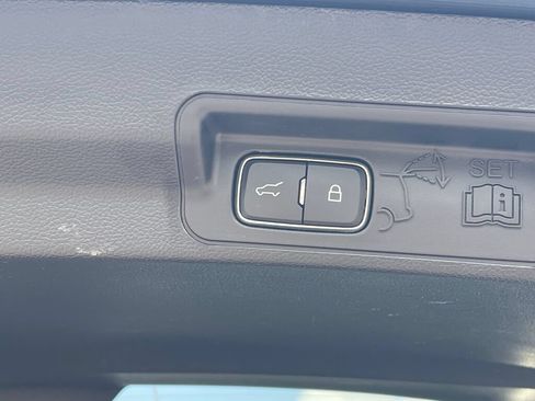 Certified 2023 Ford Explorer XLT AWD/4WD image 28