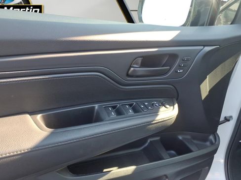Used 2025 Honda Odyssey Sport-L image 9