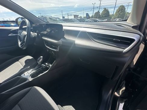 Used 2024 Buick Encore GX Preferred AWD/4WD image 30