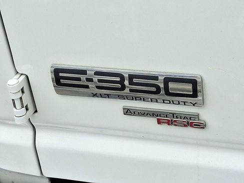 Used 2013 Ford E-350 and Econoline 350 XLT image 29