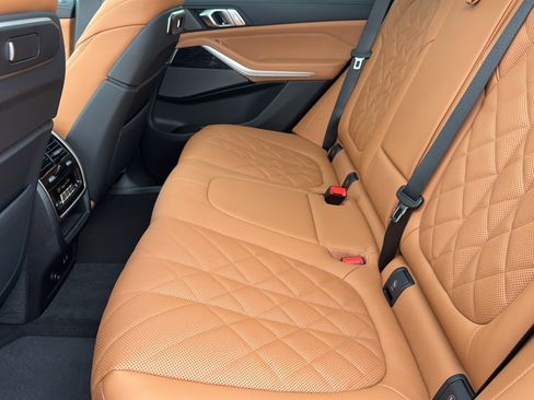 New 2026 BMW X5 xDrive40i w/ M Sport Package image 16