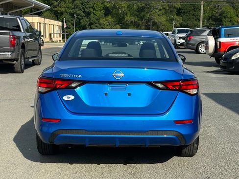 Used 2025 Nissan Sentra SV FWD image 7