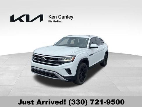 Used 2022 Volkswagen Atlas Cross Sport SE AWD/4WD image 1