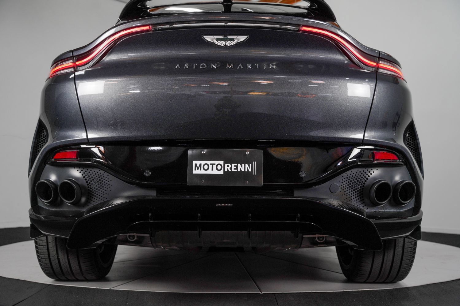 Used 2023 Aston Martin DBX 707 AWD/4WD image 25