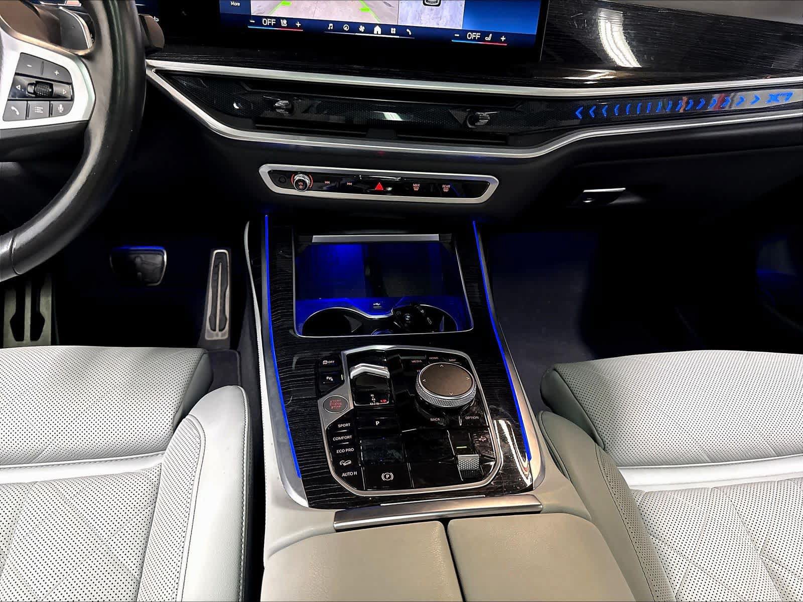 Used 2024 BMW X7 xDrive40i w/ M Sport Package AWD/4WD image 17