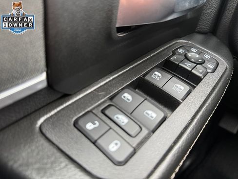 Used 2025 RAM 2500 Big Horn AWD/4WD image 28