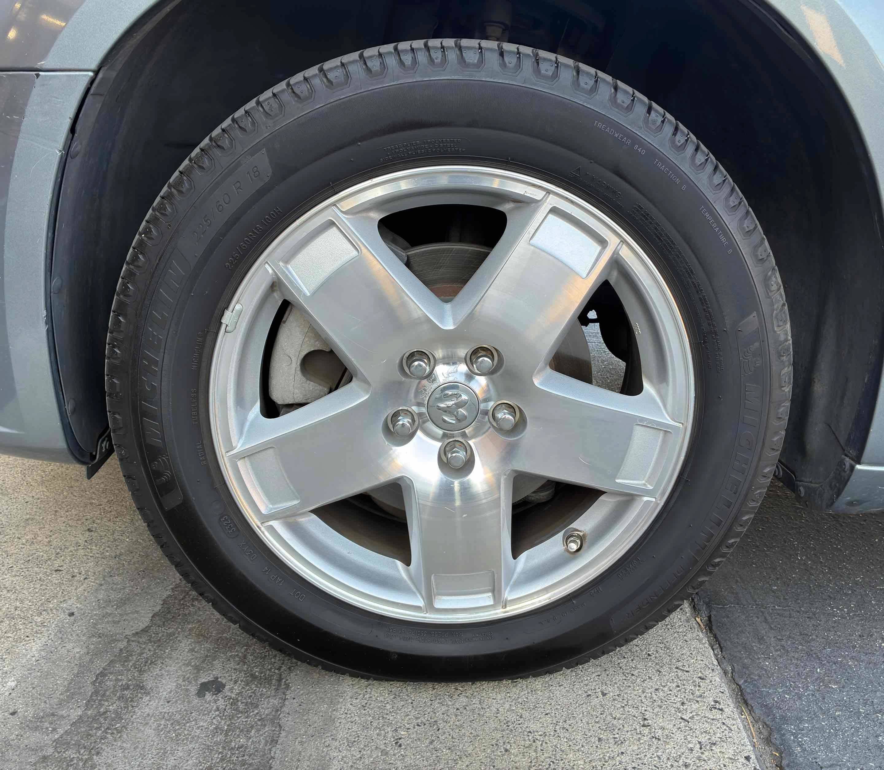 Used 2006 Dodge Magnum R/T w/ Convenience Group II AWD/4WD image 11
