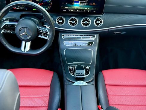 Used 2023 Mercedes-Benz E 450 4MATIC Cabriolet image 35