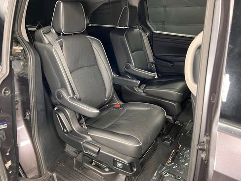 Used 2022 Honda Odyssey Elite image 19