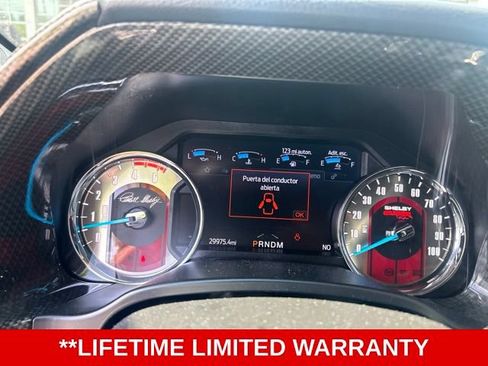 Used 2021 Ford F250 Lariat w/ Lariat Ultimate Package AWD/4WD image 3