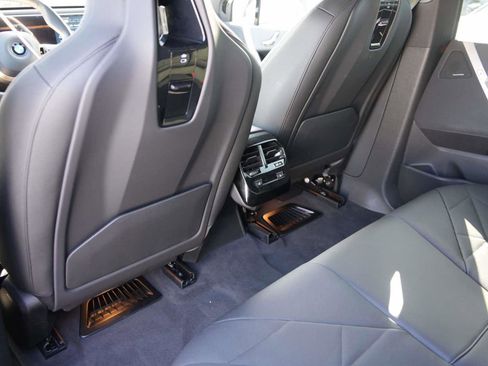 Used 2026 BMW iX xDrive45 w/ Premium Package image 10