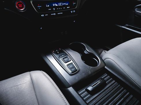 Used 2023 Honda Passport EX-L image 28