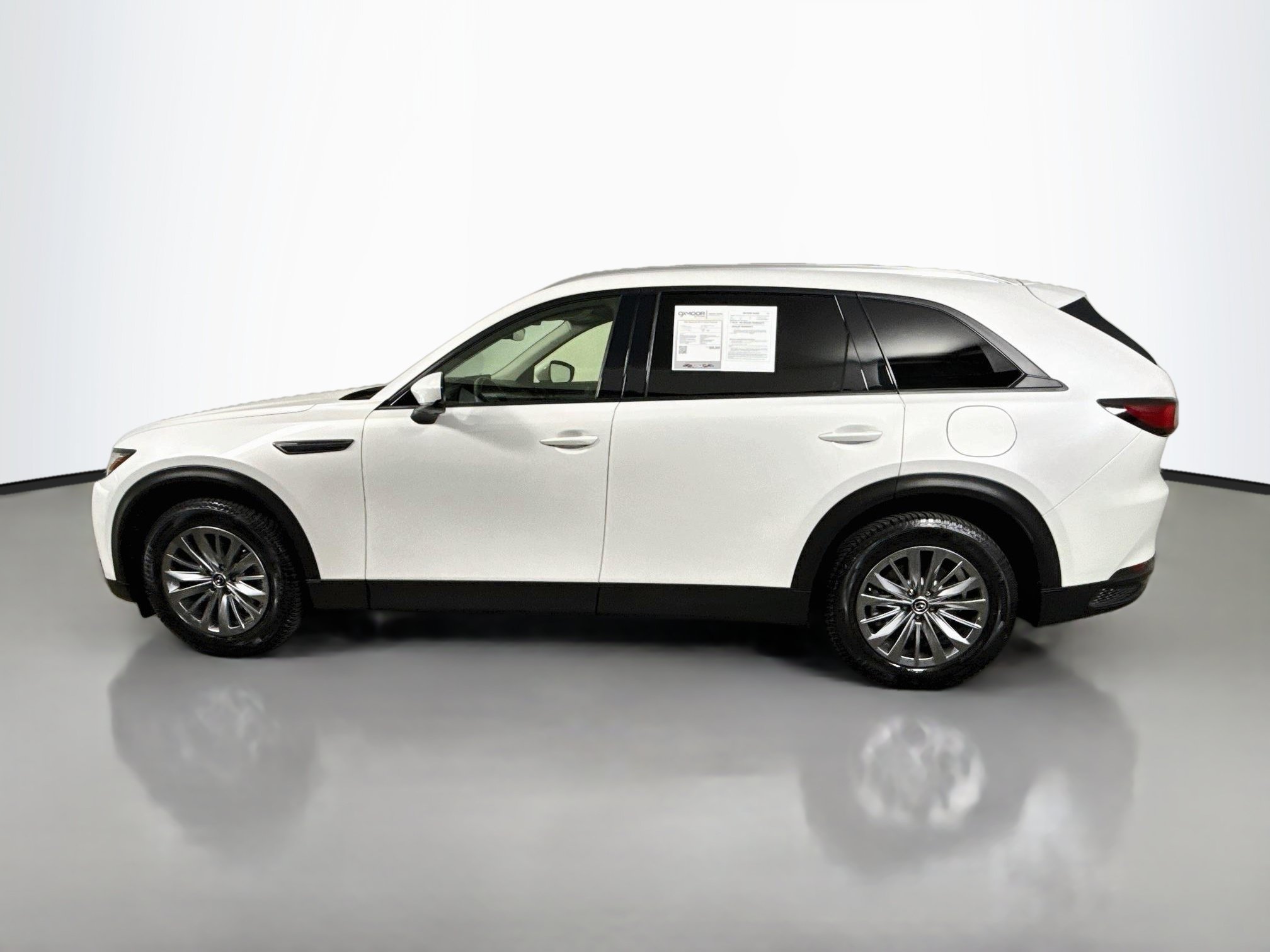 Used 2024 MAZDA CX-90 3.3 Turbo w/ Preferred Package AWD/4WD image 4