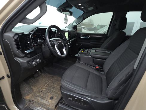 Certified 2023 GMC Sierra 1500 Elevation image 9