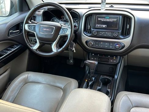 Used 2018 GMC Canyon SLT w/ Driver Alert Package AWD/4WD image 18