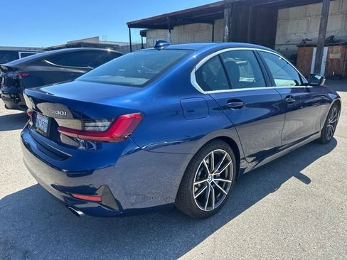 Used 2020 BMW 330i Sedan w/ Driving Assistance Package RWD image 5