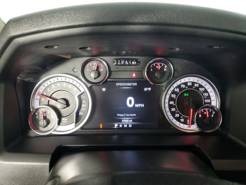 Used 2022 RAM 1500 Classic SLT w/ Electronics Group AWD/4WD image 25
