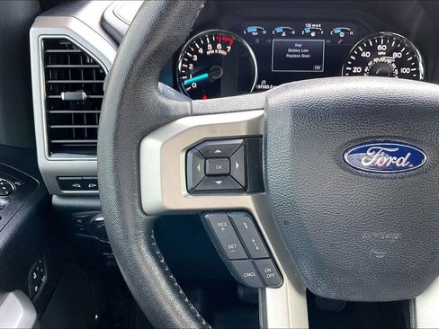 Used 2020 Ford F150 Lariat w/ Equipment Group 502A Luxury AWD/4WD image 10