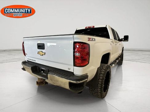 Used 2016 Chevrolet Silverado 2500 LT w/ LT Convenience Package AWD/4WD image 8