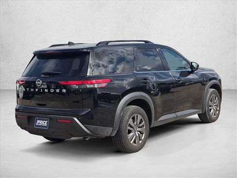 Used 2025 Nissan Pathfinder SV AWD/4WD image 24
