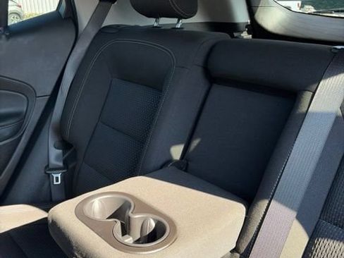 Used 2024 GMC Terrain SLE w/ Driver Convenience Package AWD/4WD image 30