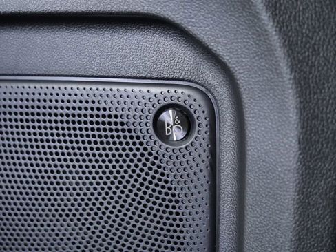 Used 2024 Ford Escape ST-Line Select w/ Tech Pack #2 image 29