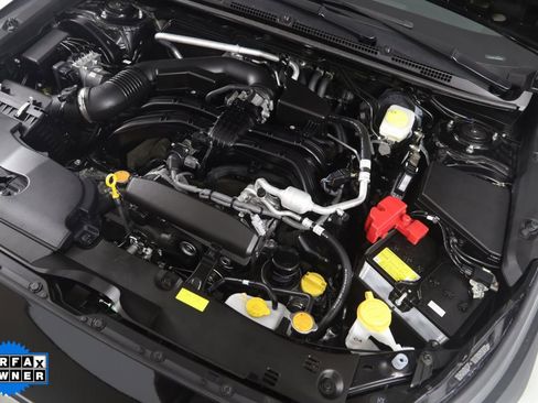 Used 2025 Subaru Crosstrek 2.0i Premium image 19