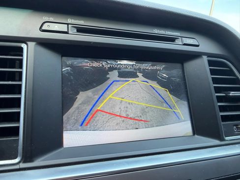 Used 2016 Hyundai Sonata Sport w/ Option Group 1V FWD image 18