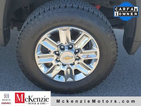 Used 2024 Chevrolet Silverado 2500 High Country w/ Z71 Off-Road Package AWD/4WD image 34