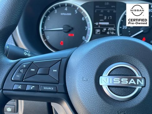 Certified 2025 Nissan Kicks Play S image 22
