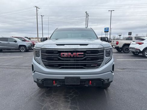 Used 2024 GMC Sierra 1500 AT4 w/ Technology Package image 2