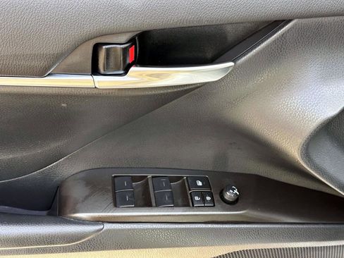 Certified 2024 Toyota Camry SE w/ Convenience Package image 13