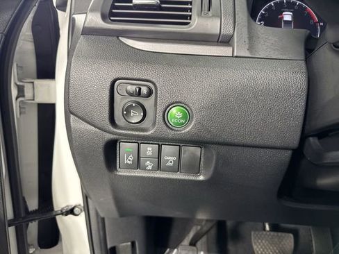 Certified 2025 Honda Ridgeline Sport image 16