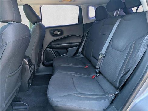Used 2018 Jeep Compass Sport AWD/4WD image 18