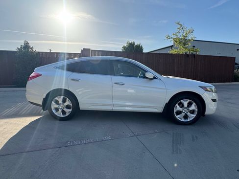 Used 2010 Honda Crosstour EX-L image 2
