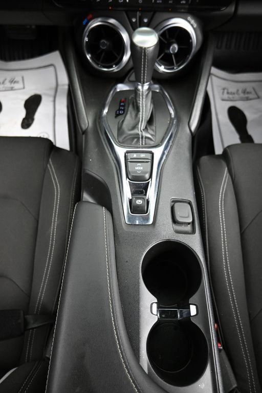 Used 2022 Chevrolet Camaro LT RWD image 21