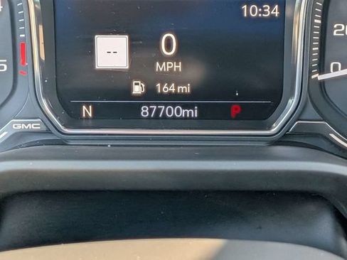Used 2022 GMC Sierra 2500 AT4 w/ AT4 Premium Plus Package AWD/4WD image 32