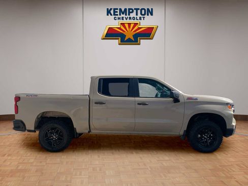 Used 2022 Chevrolet Silverado 1500 Custom Trail Boss AWD/4WD image 7
