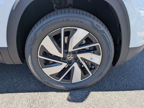 New 2026 Volkswagen Atlas SE image 22