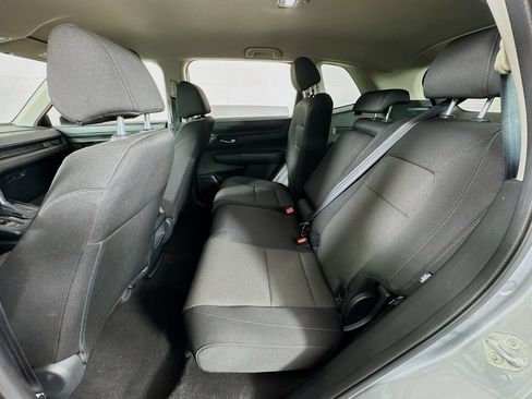 Used 2025 Honda CR-V LX image 17