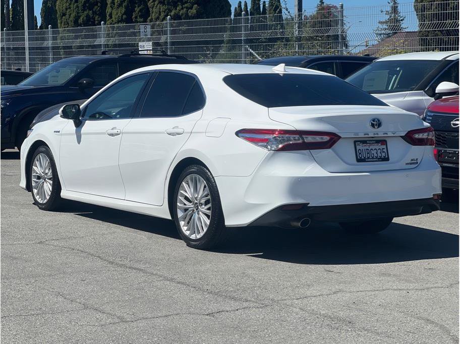 Used 2018 Toyota Camry XLE w/ Audio Package FWD image 6