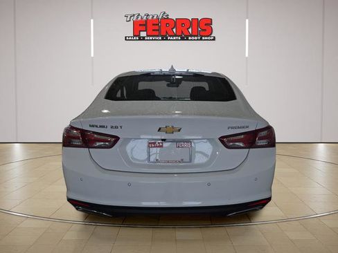 Used 2021 Chevrolet Malibu Premier FWD image 4