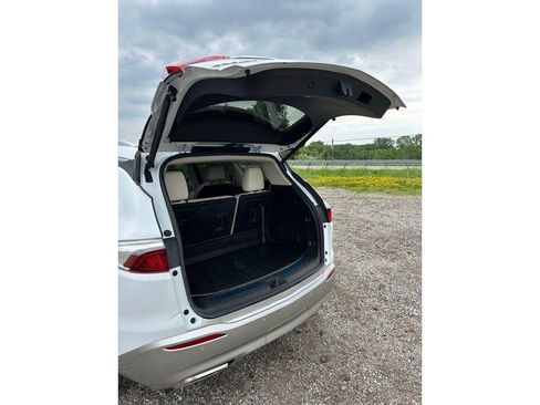 Used 2023 Buick Enclave Essence w/ Trailering Package, 5000 lbs. FWD image 13