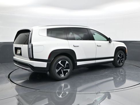 New 2026 Hyundai Ioniq 9 S image 5