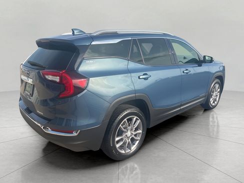 Certified 2024 GMC Terrain SLT AWD/4WD image 4