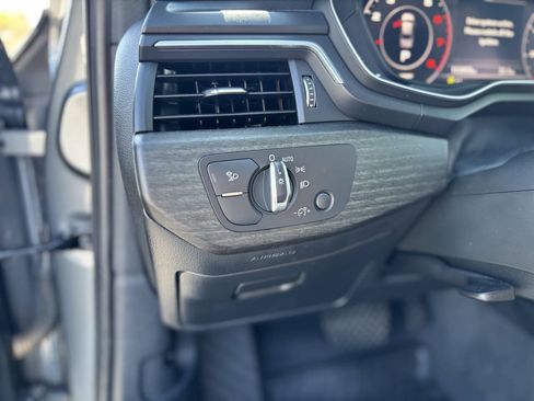 Used 2019 Audi A4 2.0T Premium Plus w/ Premium Plus Package FWD image 6
