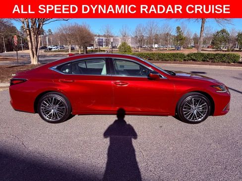 Certified 2025 Lexus ES 350 w/ Premium Package image 8