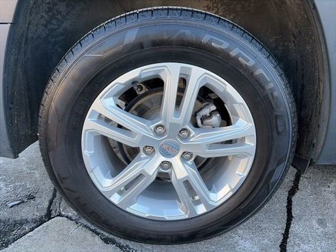 Used 2020 GMC Terrain SLE image 10