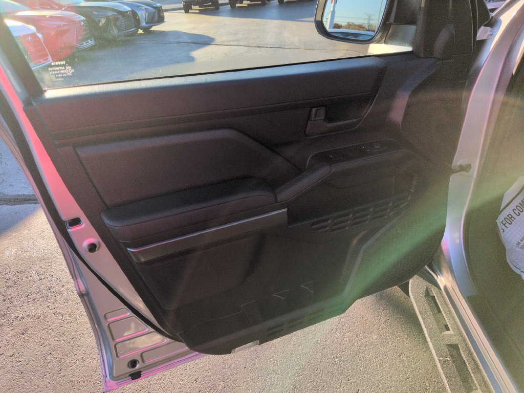 Certified 2026 Toyota 4Runner SR5 AWD/4WD image 9